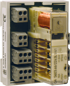DOLD. Interface module, with plug-type socket HO 3095 